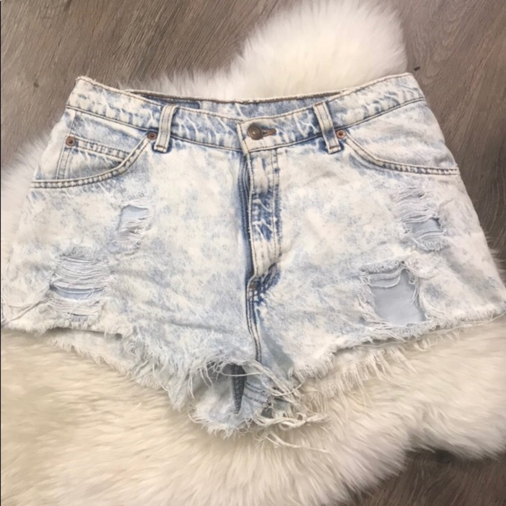 Vintage {Levi’s} Booty Shorts, frayed